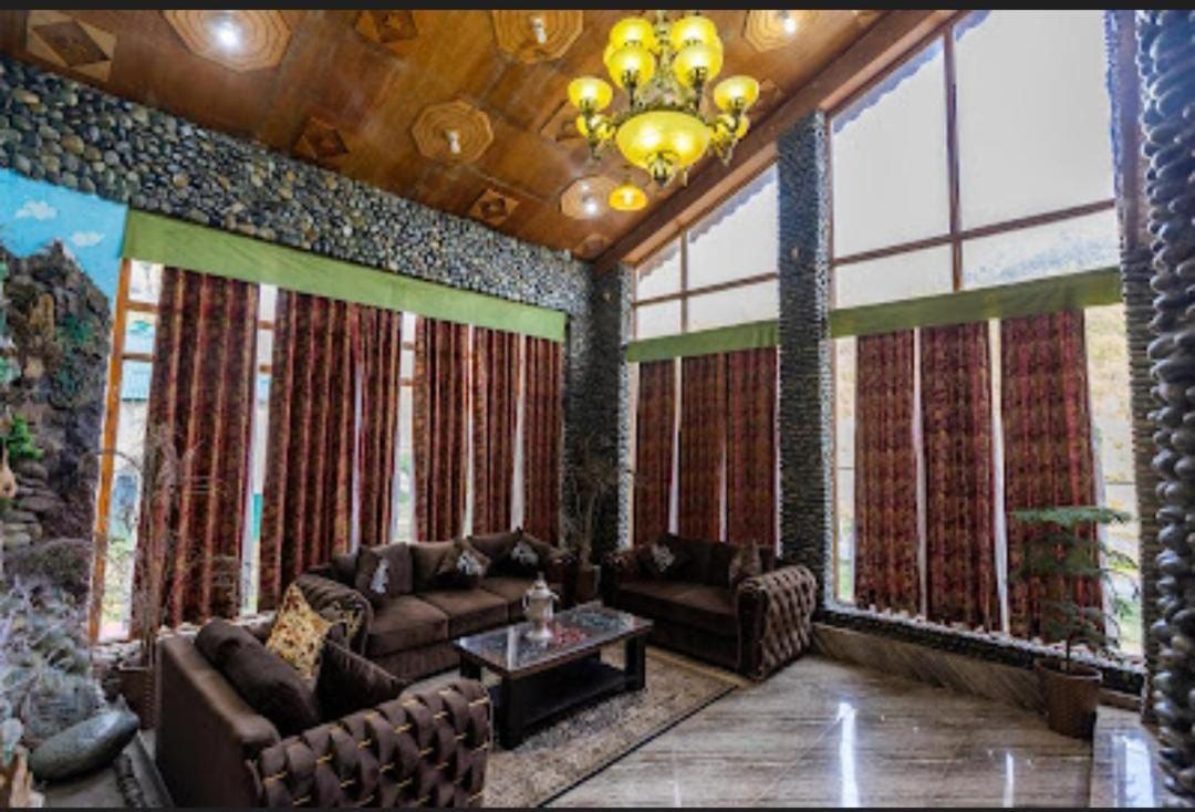 Sojourn Cottages Pahalgām Esterno foto